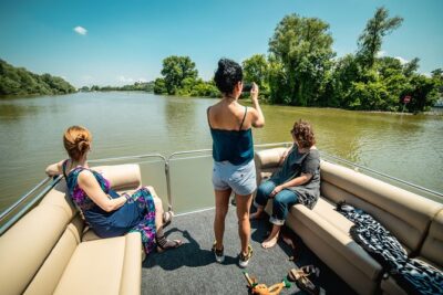 2 hours / Sightseeing Boat cruise Drinks Included - Great War Island at the Danube and Sava meeting point