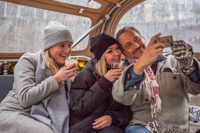 Amsterdam: Luxury Light Festival Cruise Unlimited Drinks Included - Drinks, snacks, and what’s actually included on board
