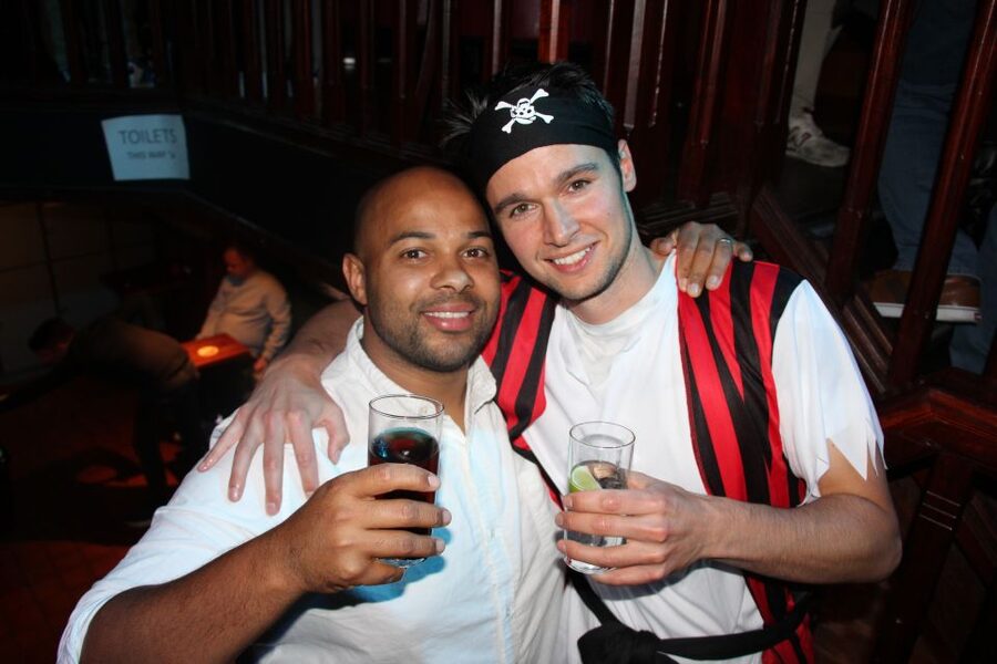 Amsterdam: Red-Light District Pub Crawl and Booze Boat Tour - The drinks math: why $56 can make sense