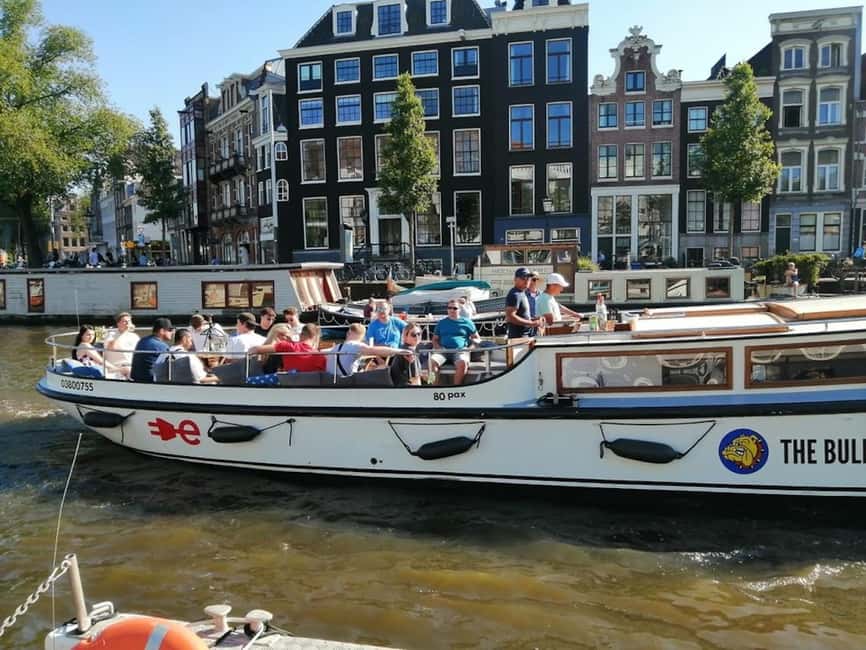 Amsterdam: The Bulldog Boat Smoke and Booze Cruise - What makes the Bulldog Smoke and Booze Cruise different