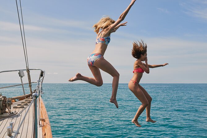Athens Riviera Sunset Cruise with Snacks and Drinks Included - Why This Athens Riviera Sunset Sail Works