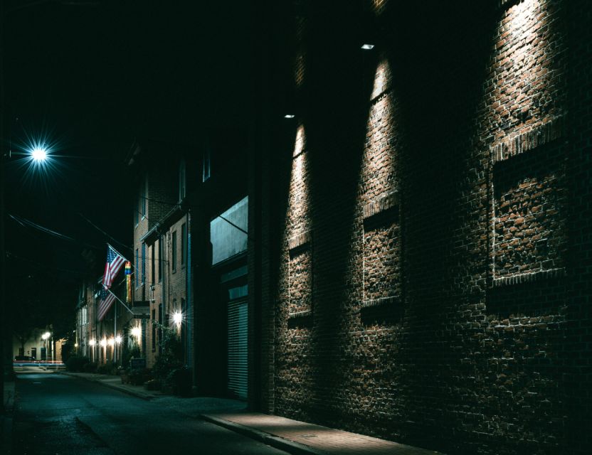 Baltimore: Boos and Booze Haunted Pub Crawl - What This Tour Feels Like in Real Life
