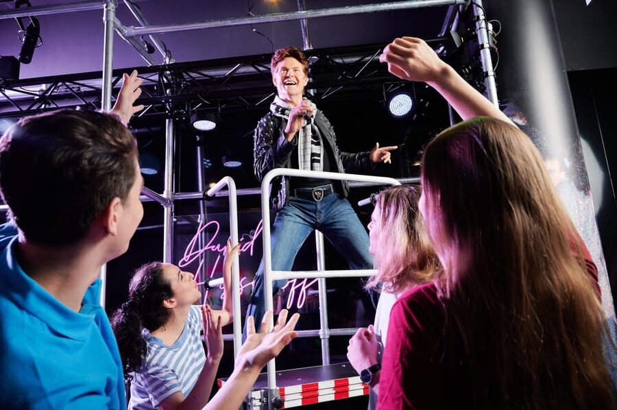 Berlin: Madame Tussauds Happy Hour Ticket - Who should book this Happy Hour ticket?