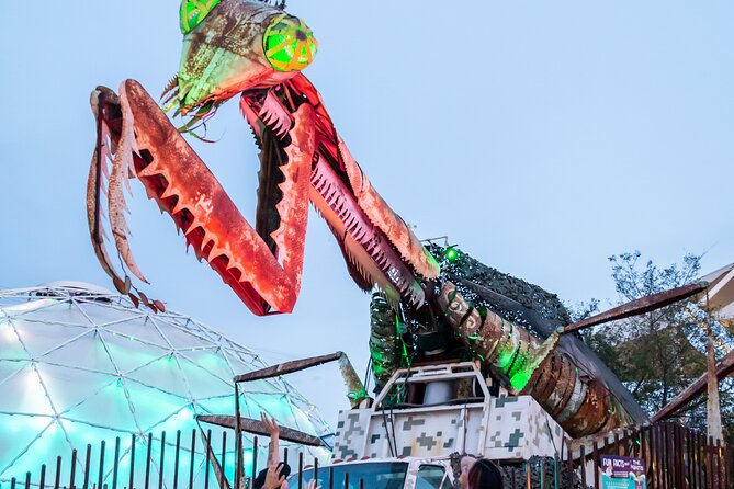 Best Bars on Fremont: Happy Hour and Hidden Gems - Stop 5: Downtown Container Park Finale