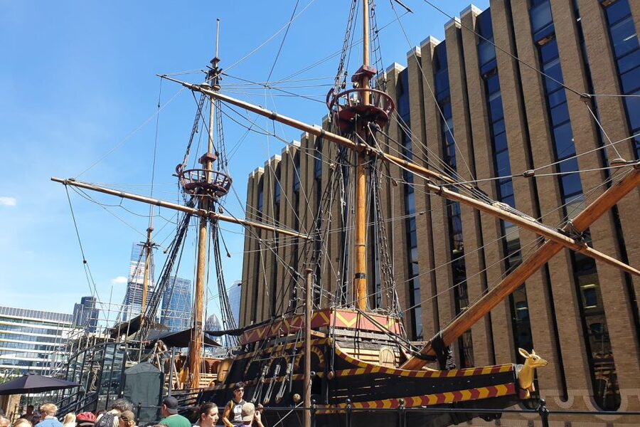 Booze, Brothels & the Bard: London's Bawdy Borough - Old Operating Theatre and Southwark Cathedral: life, death, and belief