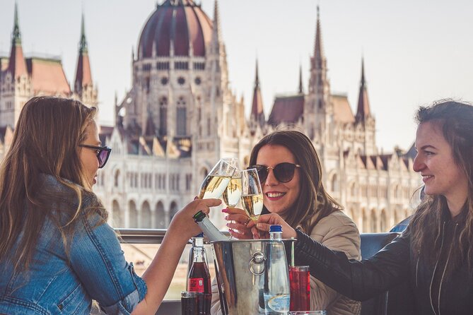 Budapest Danube Sightseeing Cruise with Unlimited Drinks - Why this Danube cruise works for a short Budapest stay