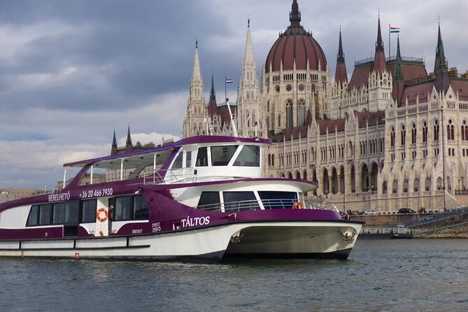 Budapest Danube Sightseeing Cruise with Unlimited Drinks - The route: landmark highlights, what you’re seeing, and what to watch for