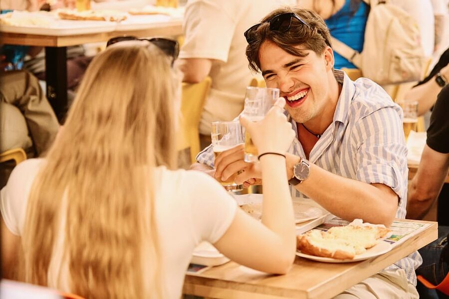 Budapest Guided Food Tour with Drinks Included - Drinks included: beer, wine, and pálinka shots that actually fit the food