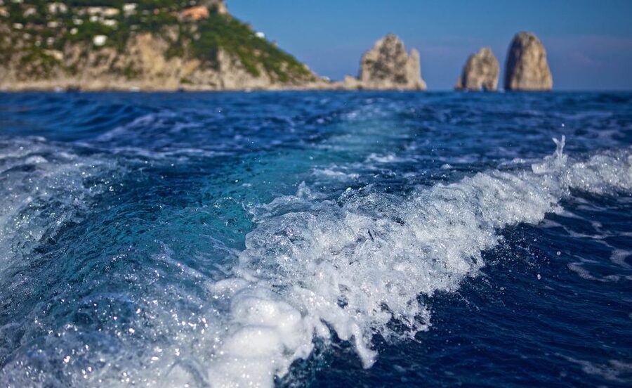 Capri: 2-Hour Boat Tour with Happy Hour - The Cruise Route: Grotto Passes, Arches, and the Faraglioni Stars