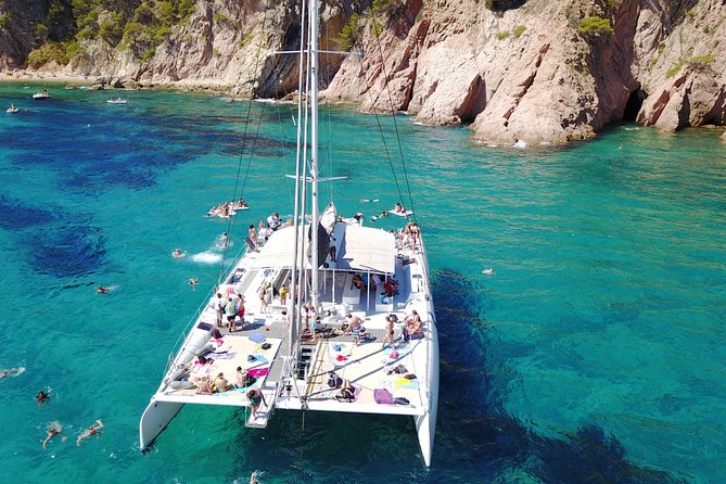 Catamaran trip with other groups along the Costa Brava. Saturday. - A Saturday Catamaran Party That Feels Like a Plan