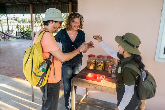 Countryside Sunset Jeep Tour with Drinks included - Chreav Village Stop: See Daily Livelihoods Up Close
