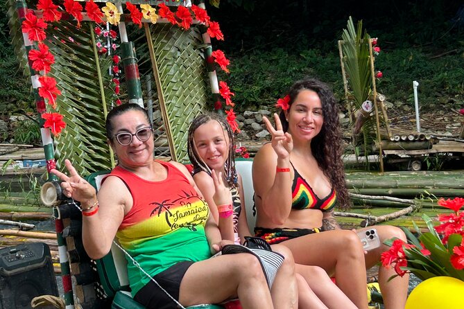 Customized Happy Hour Bamboo Rafting+Limestone Massage + Shopping - Getting From Montego Bay to the Lethe River