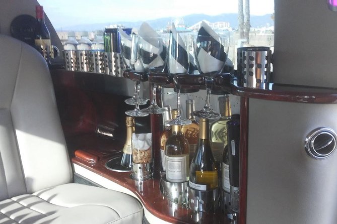 Deluxe Los Angeles 5-Hour Limo Tour with Drinks Included - The limo bar experience: drinks, chocolates, and vibe control