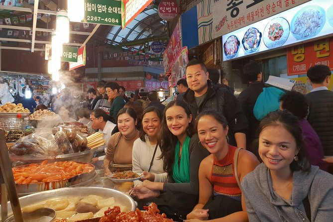 Drinking and Eating through the Alleys of Seoul - A Side-Street Seoul Route That Makes Eating Feel Less Risky