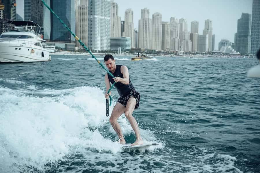 Dubai wakesurfing & wakeboarding: Snacks & drinks included! - Instruction That Works: From First-Time to Confident Basics