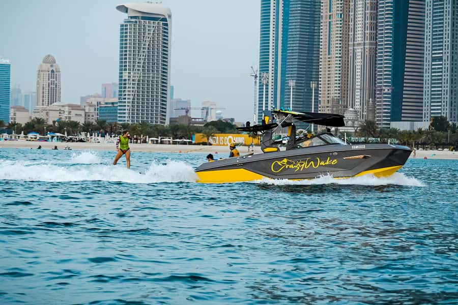 Dubai wakesurfing & wakeboarding: Snacks & drinks included! - The Actual Flow on the Water (So You Know What to Expect)