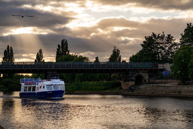 Evening 'Happy Hour' Boat Cruise For All Ages In York - Should you book this York River Ouse cruise?