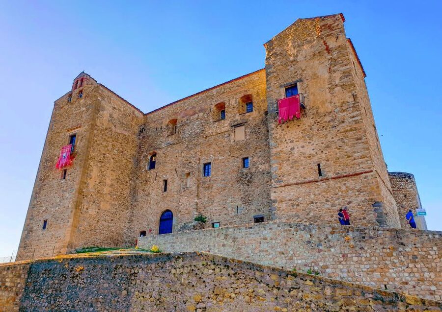 From Cefalù: Authentic Sicilian Villages and Happy Hour - Food and Drinks at the End: What the Restaurant Stop Really Delivers
