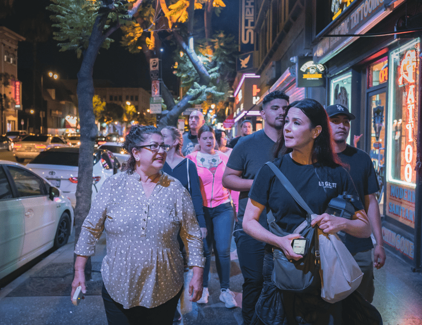 Ft. Lauderdale: Boos and Booze Haunted Pub Crawl - Ghosts, Bars, and Four Quick Stops on Las Olas