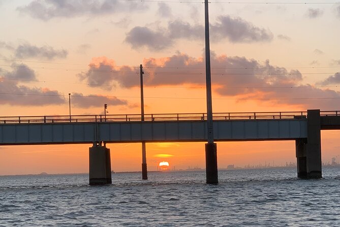 Galveston Sunset Tour – Adult-Only Evening Cruise - Captains, music, and Galveston stories you can actually use