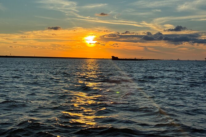 Galveston Sunset Tour – Adult-Only Evening Cruise - How long you’ll be out there: managing one-hour expectations