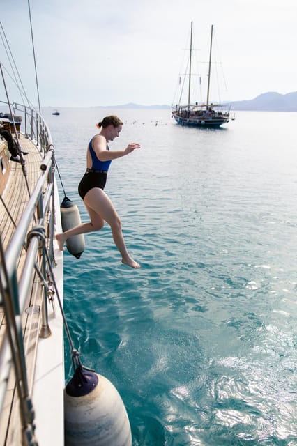 Half-Day Athens Cruise: Swim Stop,Lunch, and Drinks Included - Why this half-day Athens cruise hits the sweet spot
