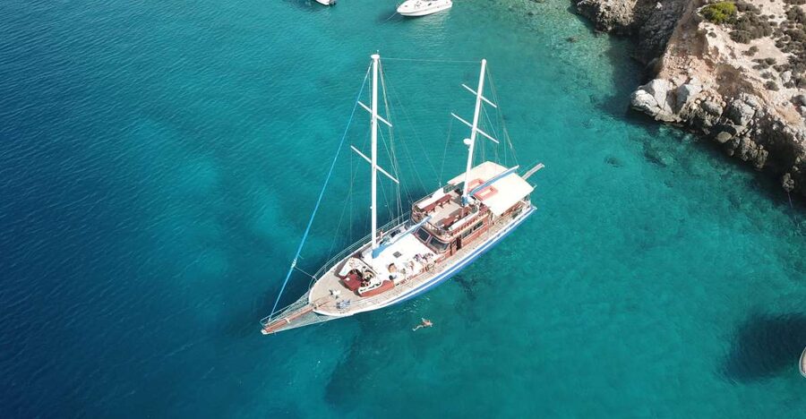 Half-Day Athens Cruise: Swim Stop,Lunch, and Drinks Included - Swim stops and snorkel gear: what you’ll actually do in the water