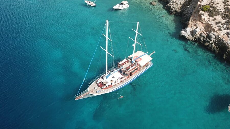 Half-Day Athens Cruise: Swim Stop,Lunch, and Drinks Included - Who should book this Athens cruise (and who might not)