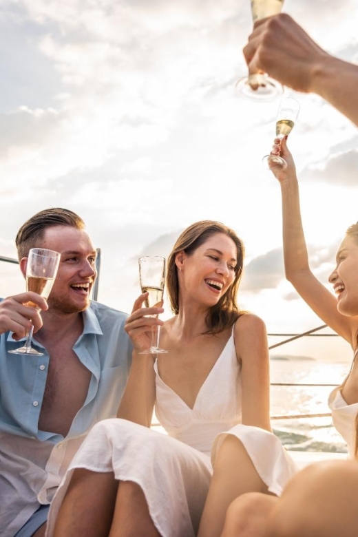 Half-Day Athens Cruise: Swim Stop,Lunch, and Drinks Included - The traditional wooden boat: comfort, shade, and how the deck works