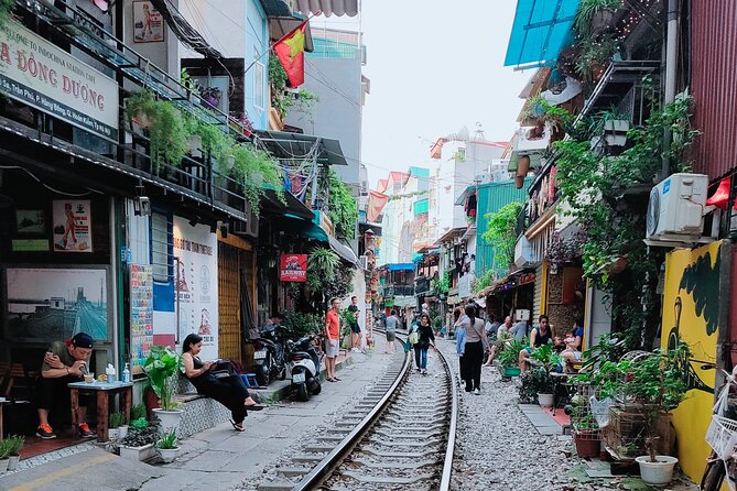 Hanoi city tour and drinking beside railway- group tour - Ho Chi Minh Mausoleum Complex: what’s included and why it matters