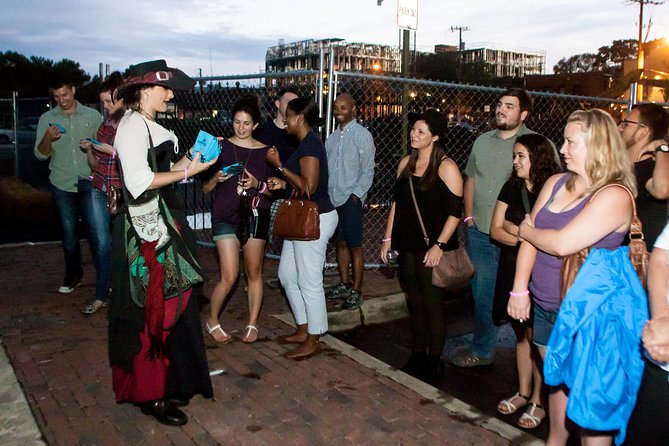 Haunted Alexandria Booze and Boos Ghost Walking Tour - Carlyle House stories along the way: the early mood-setter