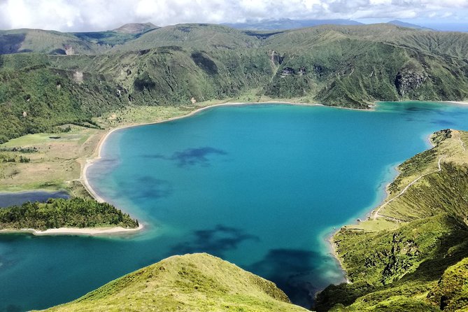 Jeep Tour Full Day Sete Cidades & Lagoa do Fogo with lunch and drinks included. - Miradouro Da Lagoa do Fogo: The Classic Caldera-Lake View