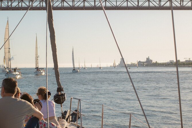 Lisbon Sunset Boat Cruise Tour With Drinks Included - Crew Energy: Friendly Hosts Who Don’t Overdo the Lecture