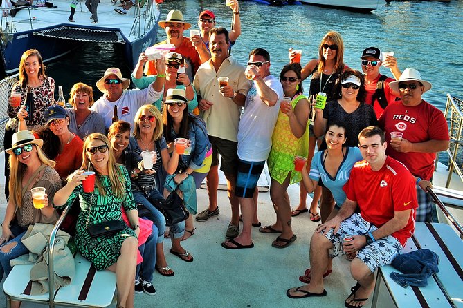 Los Cabos Sunset Booze Cruise - The one drawback to take seriously: dock capacity and reservation mismatch