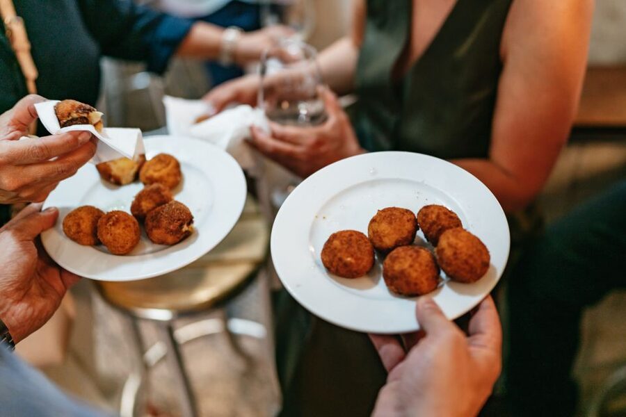 Madrid: Food & Wine Tour with 10 Tapas & 4 Drinks Included - The pace: more eating than walking, and that’s the point