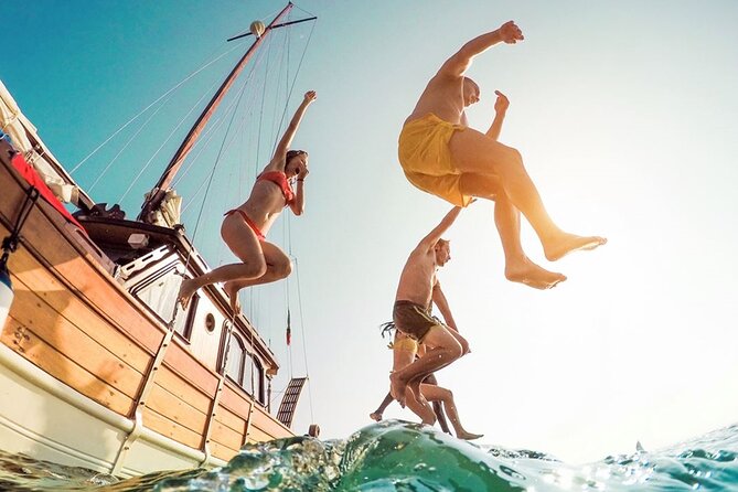 Marmaris Booze Cruise With Ultra All Inclusive Drinks & BBQ Lunch - The vibe: why this booze cruise beats the usual boat day