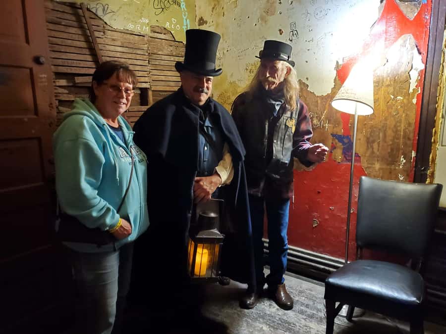 Memphis: Drinking Spirits with Spirits Haunted Pub Crawl - Starting at The Broom Closet: your spooky Memphis launch point