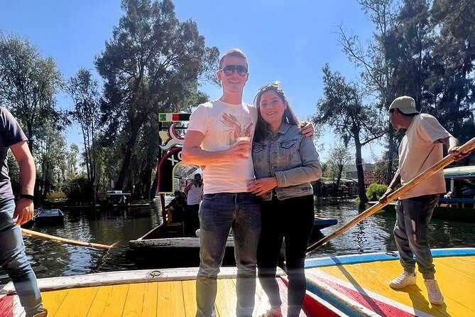 Mixology, Food, Wine and Beer Experience in Xochimilco - Food, Snacks, and the Vendor Temptation You’ll See