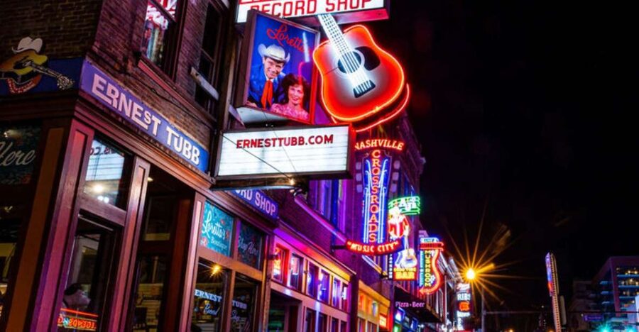 Nashville: Ghosts, Boos and Booze Haunted Pub Crawl - A Lantern-Lit Route Through Nashville’s Darker Side