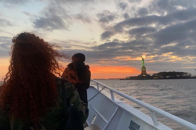 NYC Skyline lights Happy Hour and Cash Bar - Drinks and Snacks: Cash Bar Happy Hour Value Check