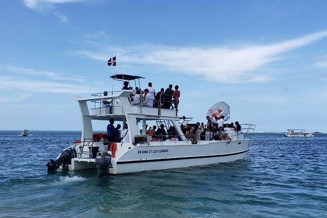 Party Boat / Booze Cruise and Snorkeling - Open Bar - Snorkeling in a Conservation Area: Coral, Fish, and a Brief Training Moment