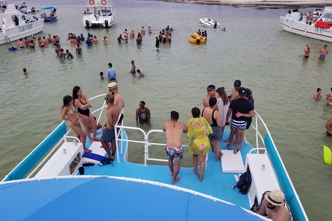 Party Boat in Punta Cana - Booze Cruse - Pickup from your hotel: a smoother start (and one driver worth noting)