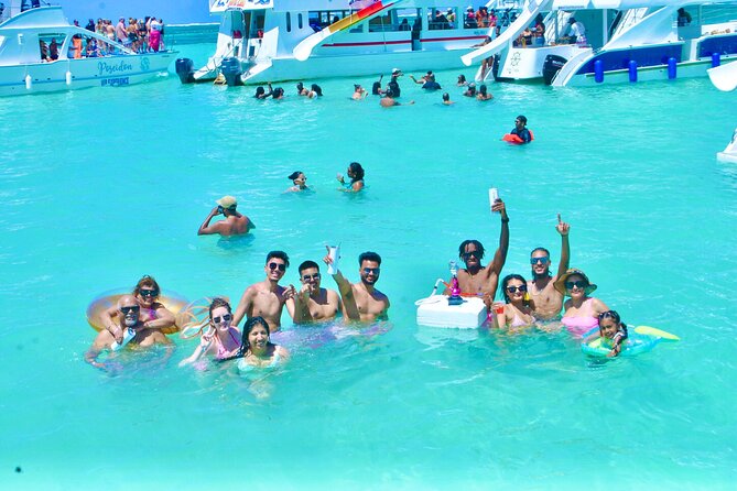 Party Booze Boat Fiesta Sand Bar-Snorkeling-Music-Drinks-Dancing - Drinks and Music: The Party Engine