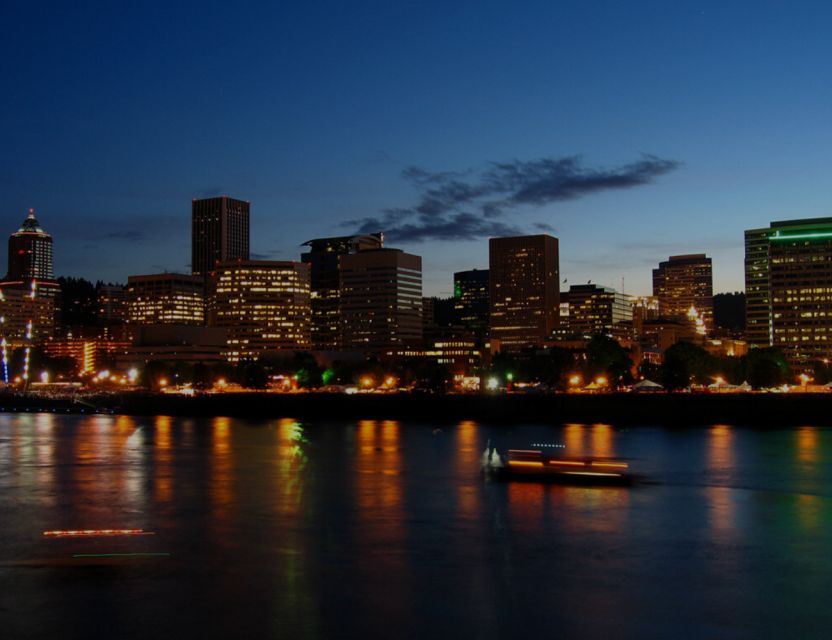 Portland: Ghosts Boos and Booze Haunted Pub Crawl - Who this tour fits best (and who should skip it)