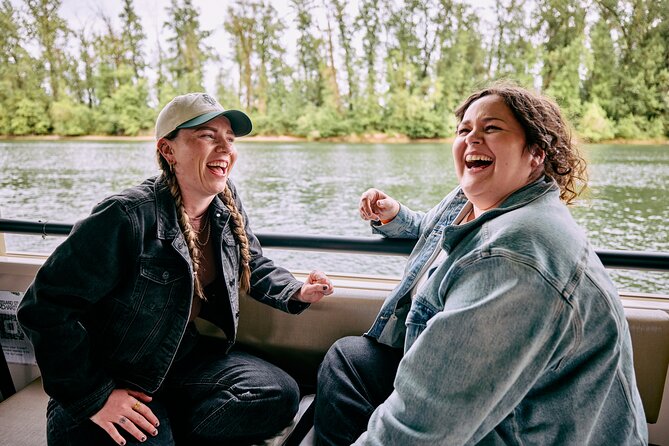 Portland Happy Hour Cruise, 1.5-Hour Tiki Boat Party - What makes the itinerary work: a “happy hour” style cruise at a relaxed pace