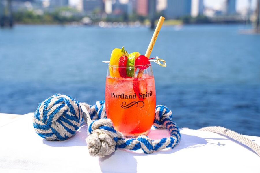 Portland: Happy Hour Sightseeing Cruise - How to plan your 90 minutes so you feel un-rushed