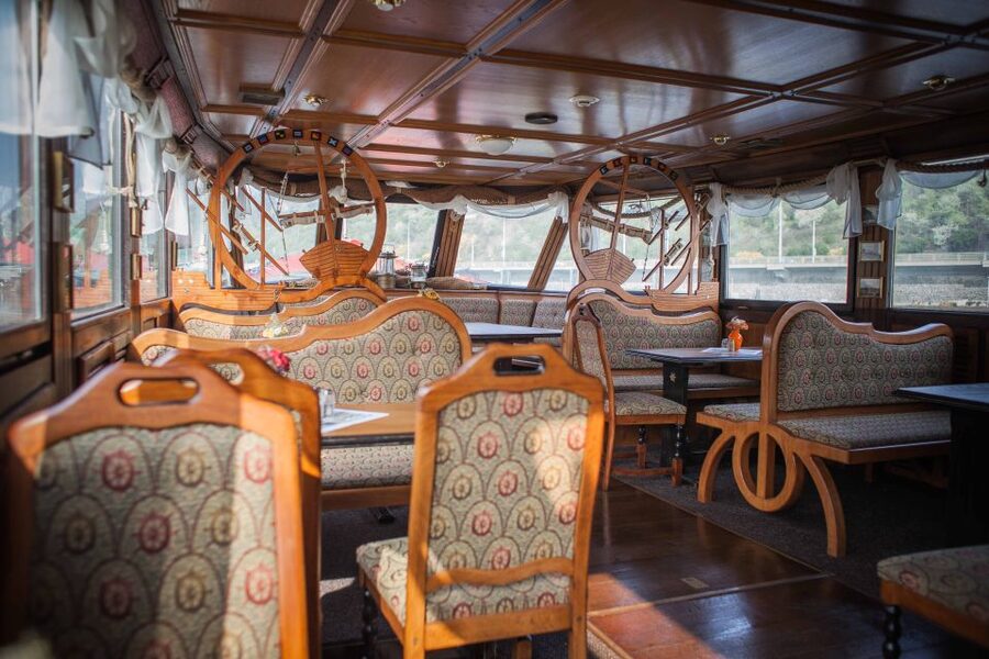 Prague: Afternoon Beer Cruise with Drinks Included - Who this cruise is best for