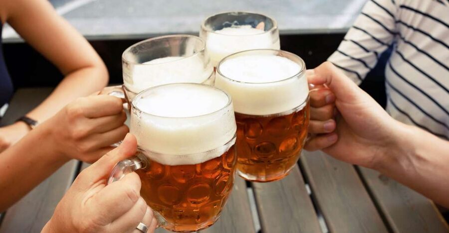 Prague: Afternoon Beer Cruise with Drinks Included - Price and what you truly get for $35