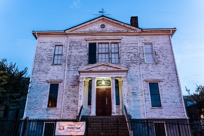 Richmond Ghosts Boos and Booze Haunted Pub Crawl - Getting Oriented at McCormack’s and the Lantern-Led Start