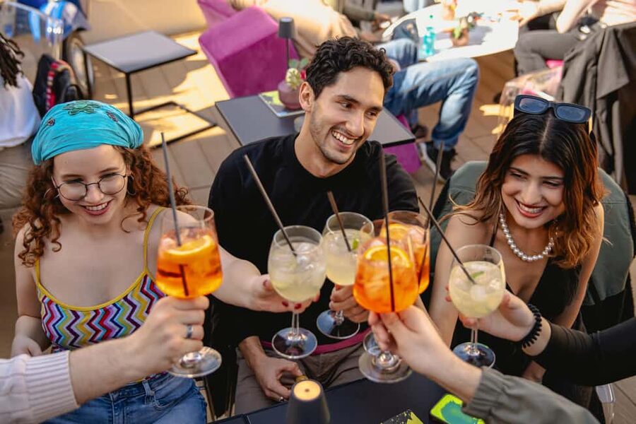Rome: Bar Crawl with Guide and Drinks Included - Key highlights to look for
